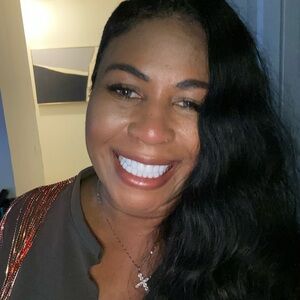 Meet your Posher, Toni